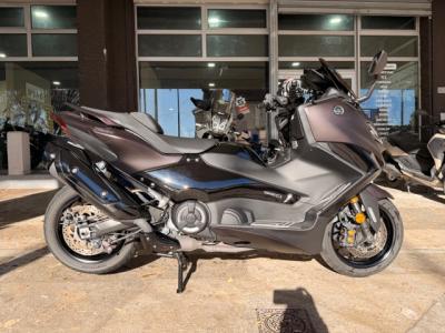 YAMAHA T-MAX 560 TECH MAX