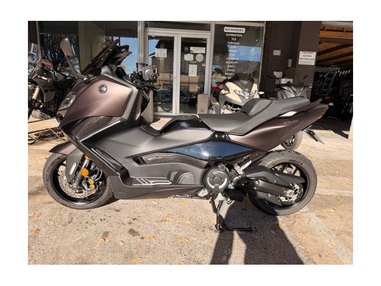 YAMAHA T-MAX 560 TECH MAX