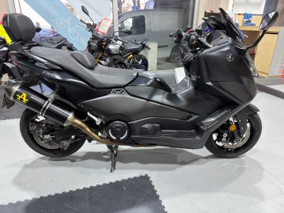 YAMAHA XP T-MAX 560